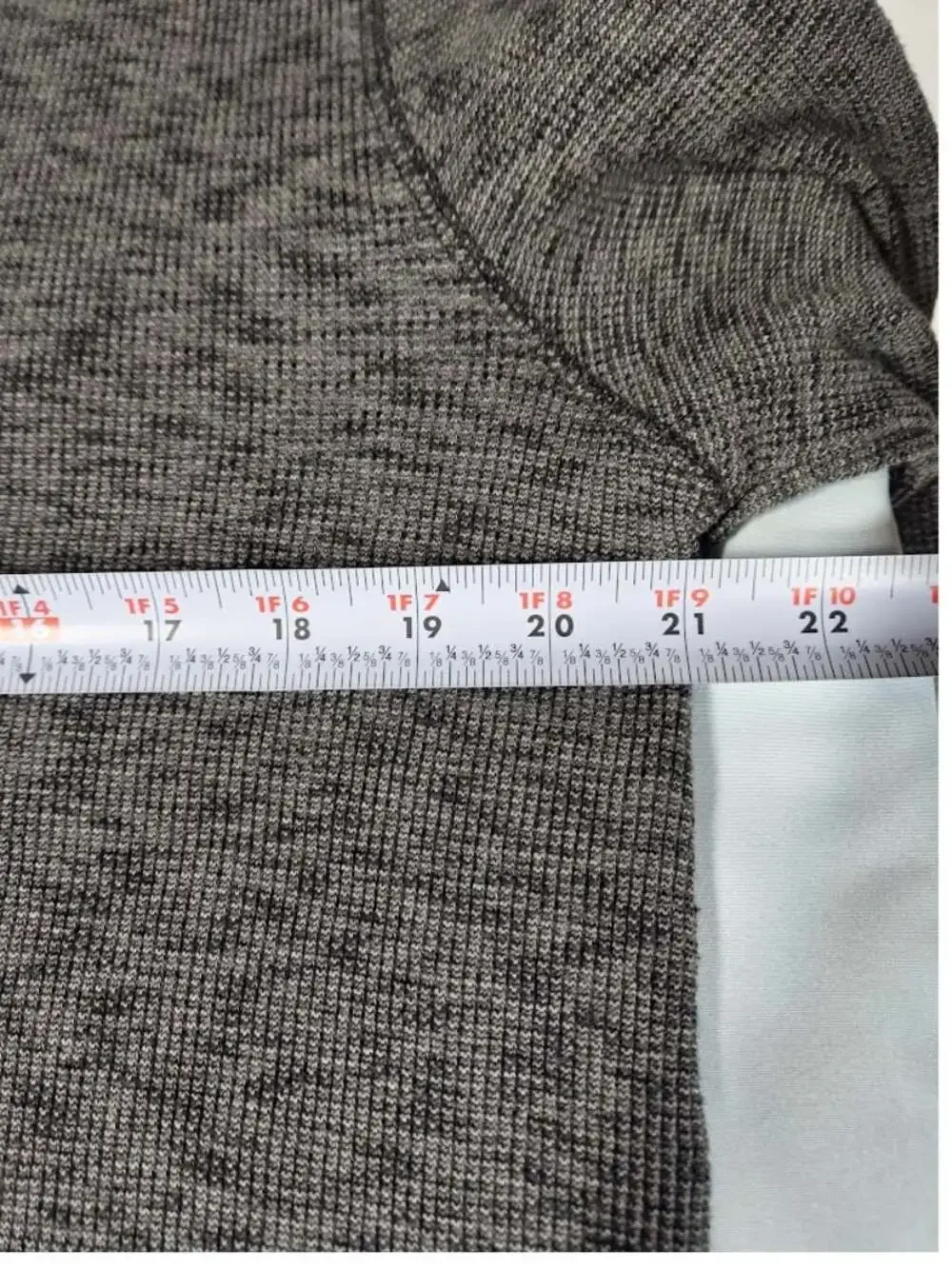 Banana Republic Mens Long Sleeve Waffle Knit Thermal Crewneck Shirt Gray Size L